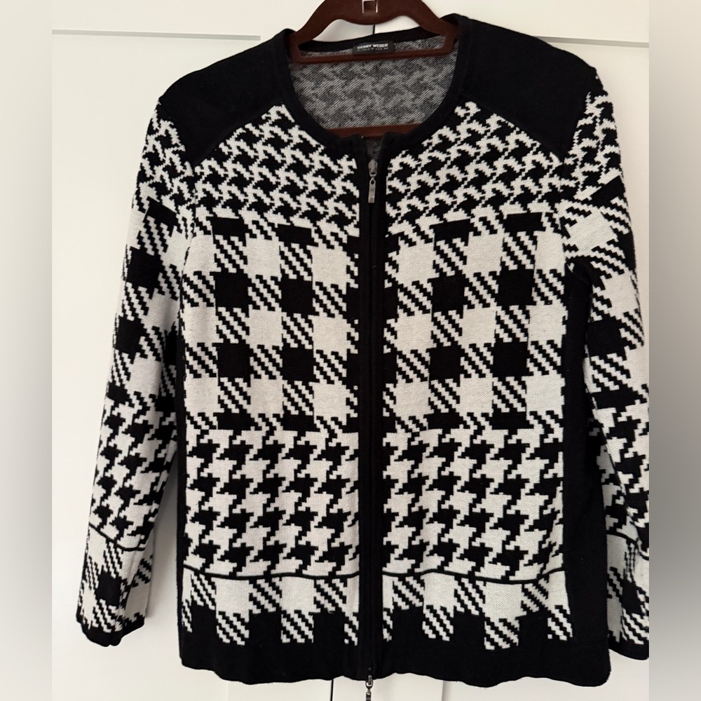 Black and White Houndstooth Cardigan